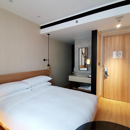 Fairfield By Marriott Shanghai Pudong Central Exterior photo